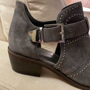 Vince Camuto Bootie ‘Raina’